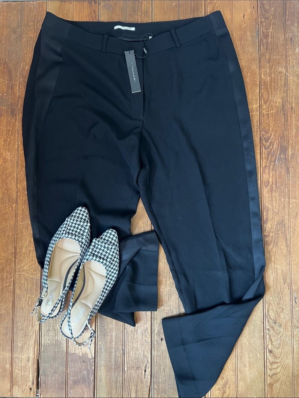 Women’s Tahari Dress Pants Brayden black Satin-side stripe high waist New NWT